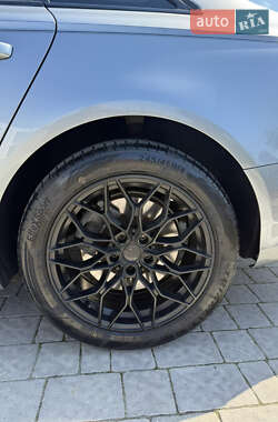 Седан Audi A6 2013 в 