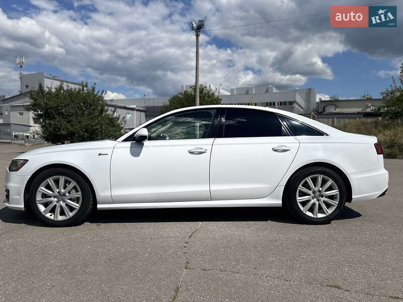 Седан Audi A6 2015 в Харькове