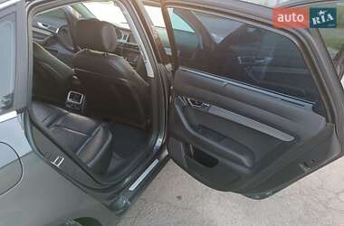 Седан Audi A6 2010 в 