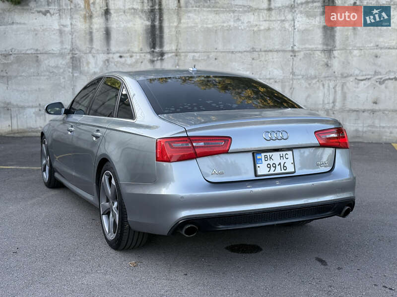 Седан Audi A6 2014 в Ровно
