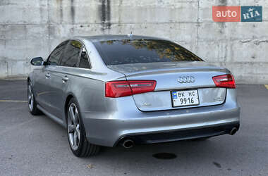 Седан Audi A6 2014 в 