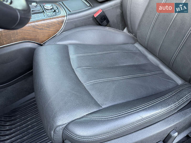 Седан Audi A6 2014 в Ровно