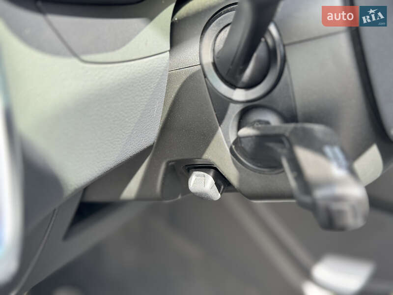 Седан Audi A6 2022 в Киеве
