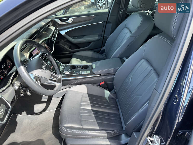 Седан Audi A6 2022 в Киеве