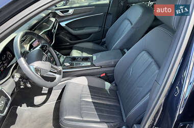 Седан Audi A6 2022 в 