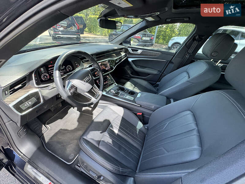 Седан Audi A6 2022 в Киеве