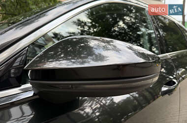 Универсал Audi A6 2019 в 