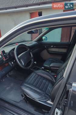Седан Audi A6 1995 в 