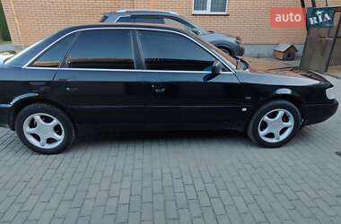 Седан Audi A6 1995 в 