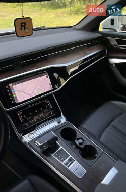 Седан Audi A6 2020 в 