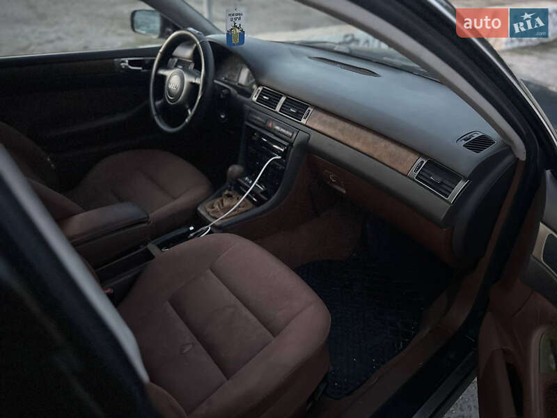 Седан Audi A6 1998 в Чугуеве