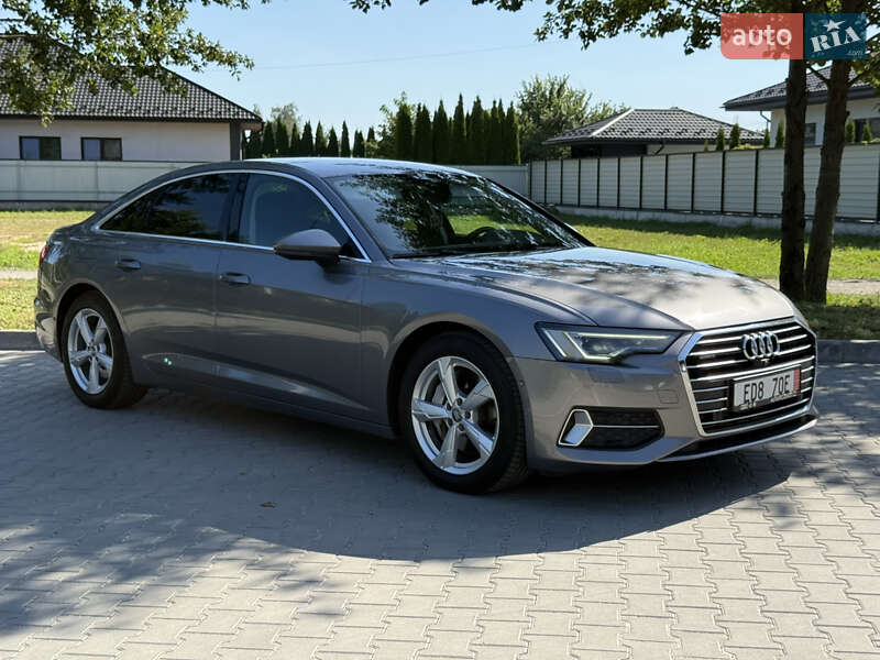 Седан Audi A6 2019 в 