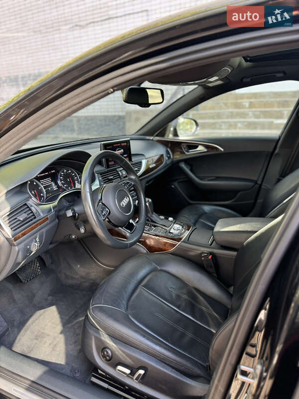 Седан Audi A6 2018 в Новомосковске