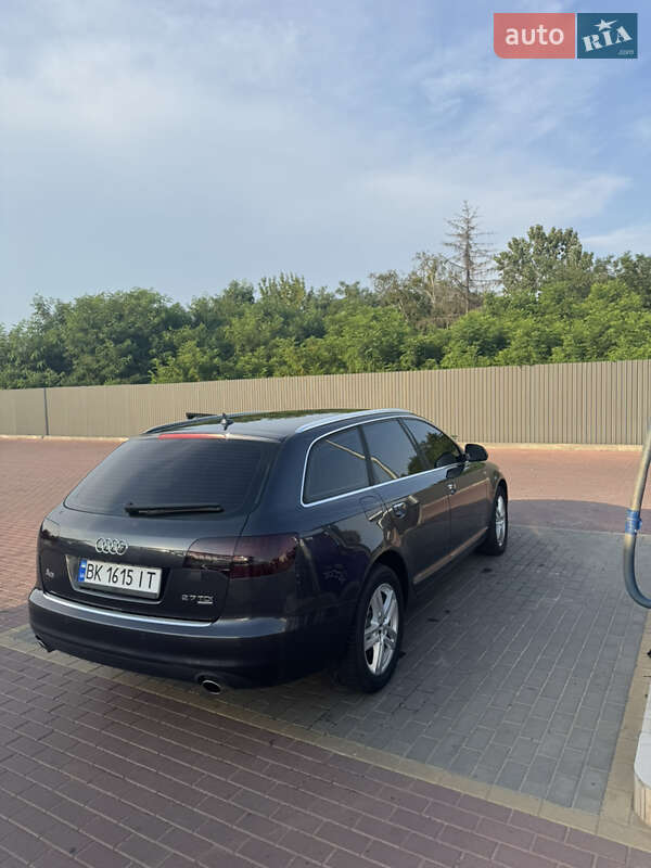 Универсал Audi A6 2010 в Сарнах