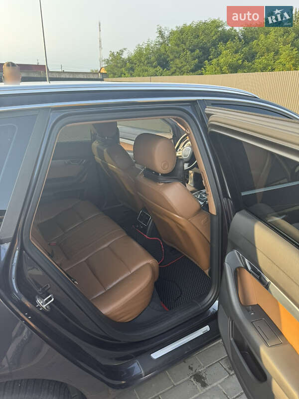 Универсал Audi A6 2010 в Сарнах