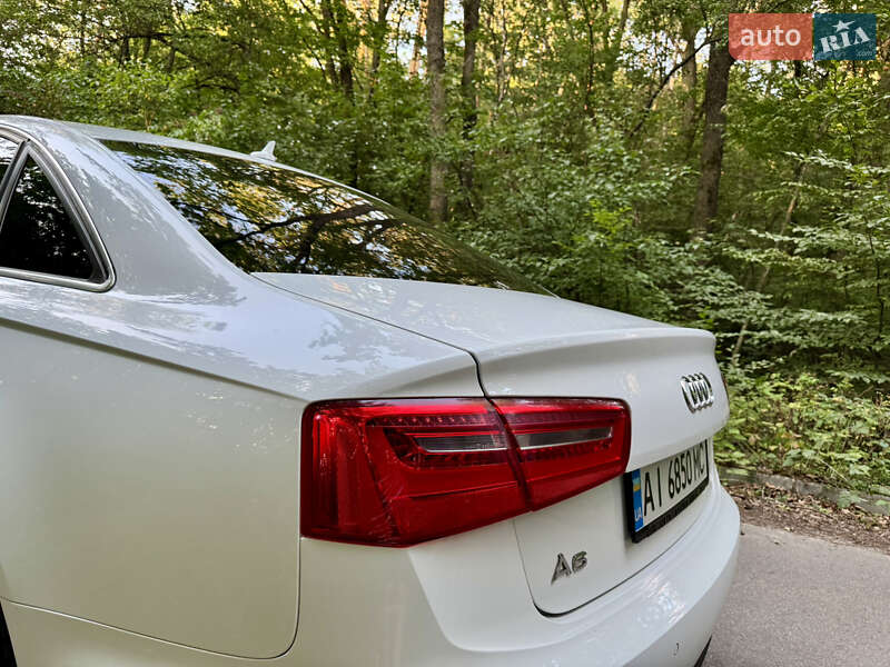 Седан Audi A6 2011 в Киеве