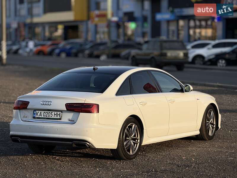 Седан Audi A6 2016 в Киеве