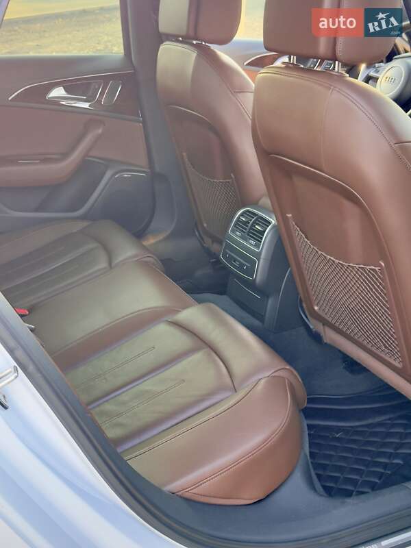 Седан Audi A6 2016 в Киеве