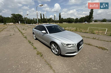 Седан Audi A6 2014 в 