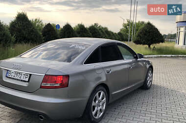 Седан Audi A6 2004 в 