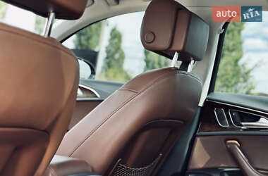 Седан Audi A6 2015 в 