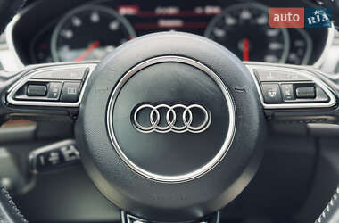 Седан Audi A6 2015 в 