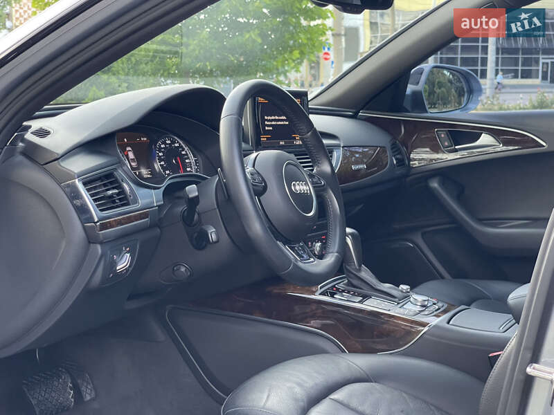 Седан Audi A6 2015 в Виннице