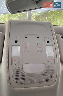 Седан Audi A6 2013 в 