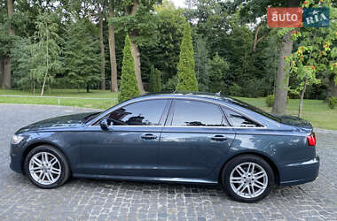 Седан Audi A6 2015 в 