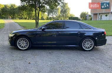 Седан Audi A6 2015 в 