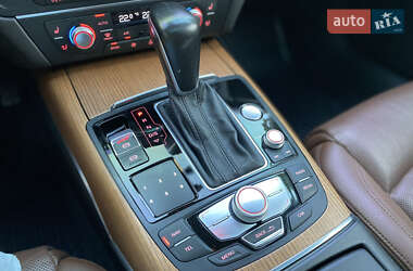 Седан Audi A6 2015 в 