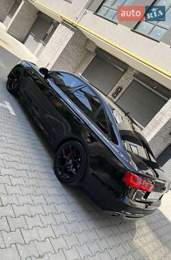 Седан Audi A6 2014 в Хмельницькому