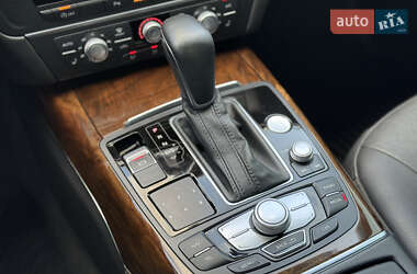 Седан Audi A6 2015 в 
