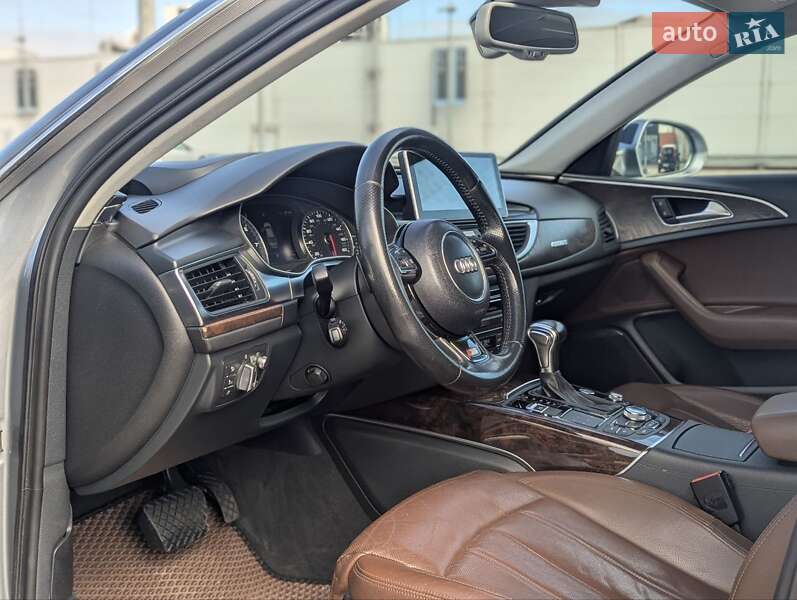 Седан Audi A6 2012 в Киеве