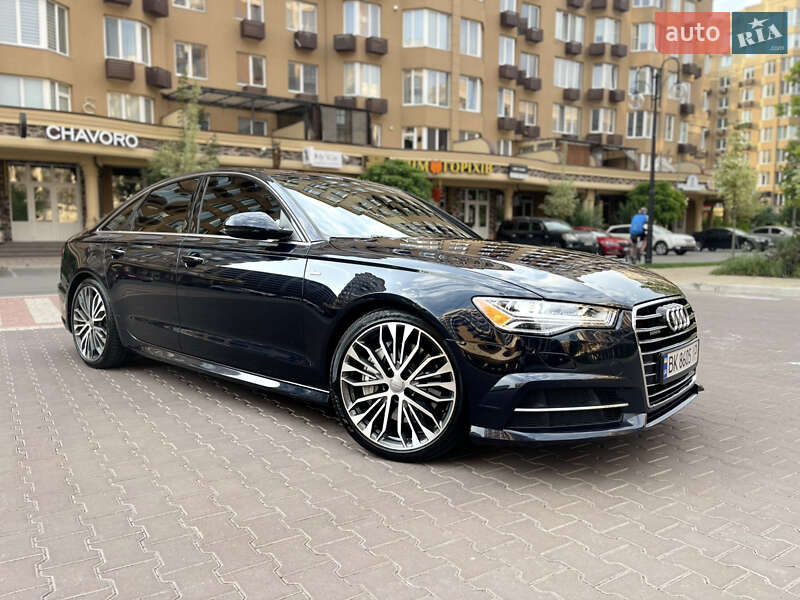 Седан Audi A6 2015 в Киеве