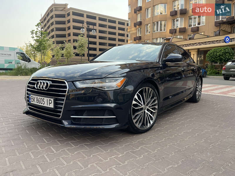 Седан Audi A6 2015 в Киеве