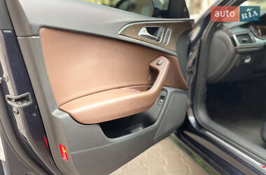 Седан Audi A6 2015 в 