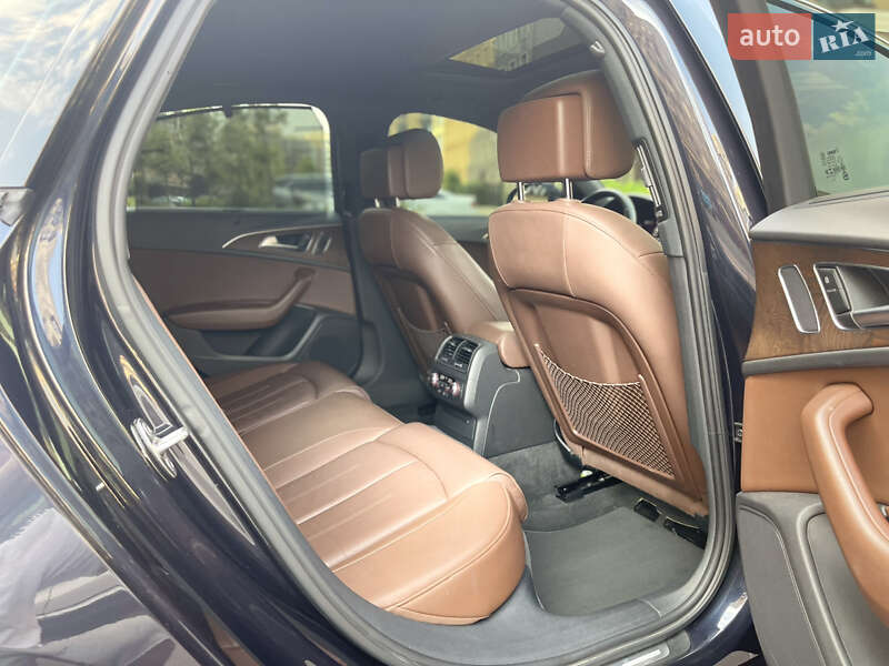 Седан Audi A6 2015 в Киеве