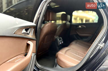 Седан Audi A6 2015 в 