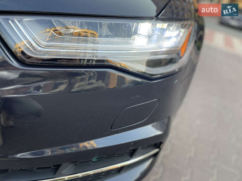Седан Audi A6 2015 в Киеве