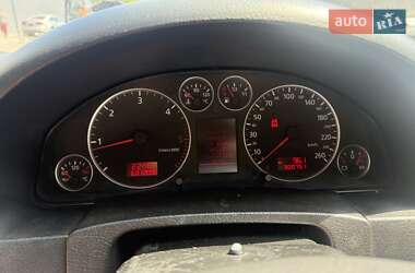 Седан Audi A6 2000 в 
