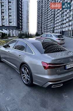 Седан Audi A6 2018 в 