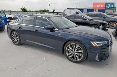 Седан Audi A6 2019 в 