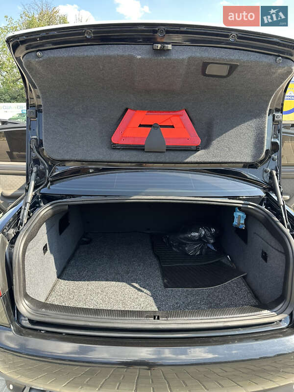 Седан Audi A6 2002 в Лозовой