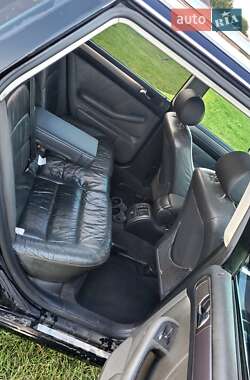 Универсал Audi A6 2004 в 
