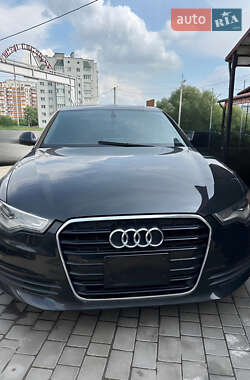 Седан Audi A6 2012 в 