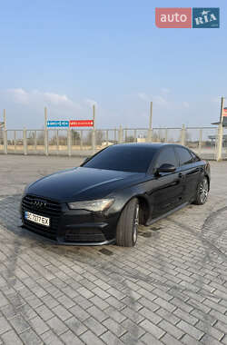 Седан Audi A6 2015 в 