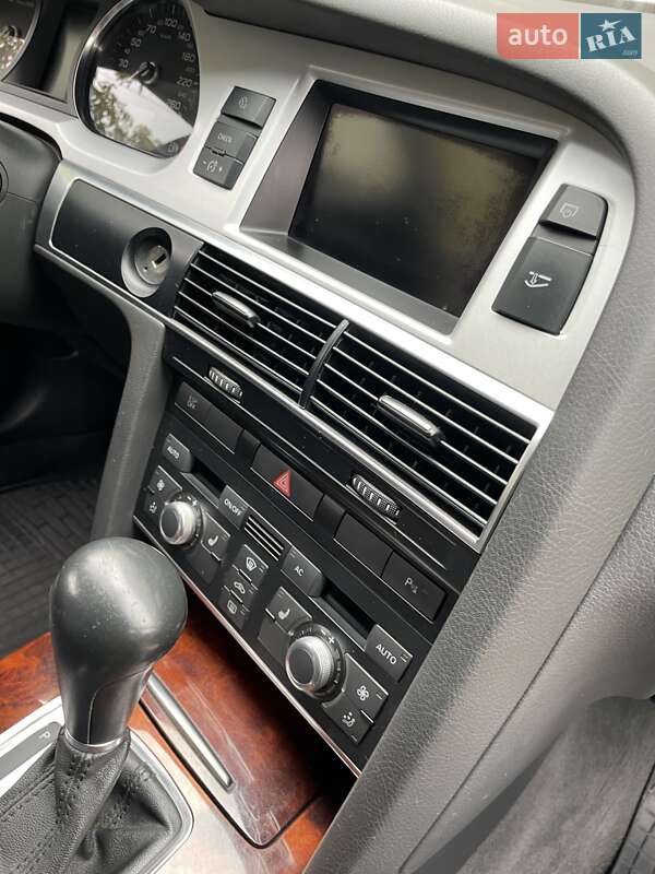Седан Audi A6 2010 в Кобеляках