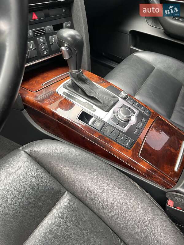 Седан Audi A6 2010 в Кобеляках