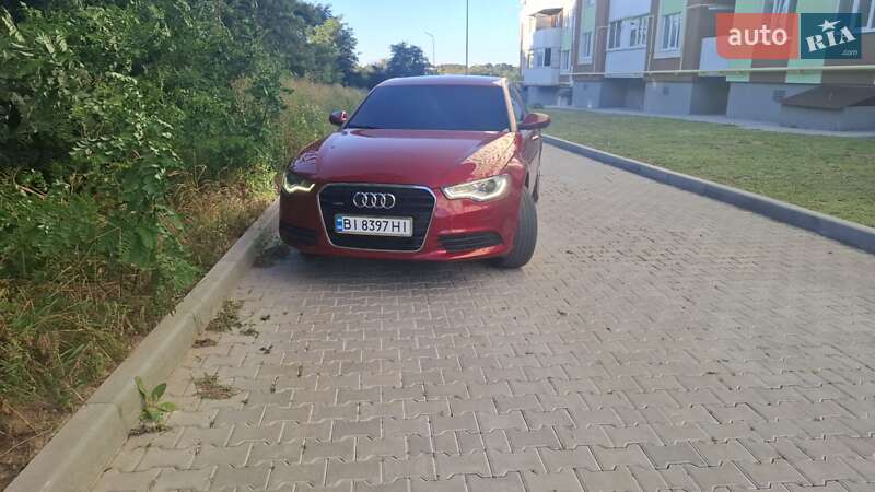 Седан Audi A6 2013 в Полтаві